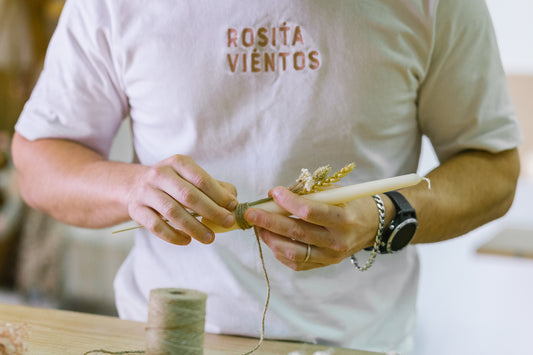 Cirios de Bautismo Artesanales: Un toque especial para un día inolvidable