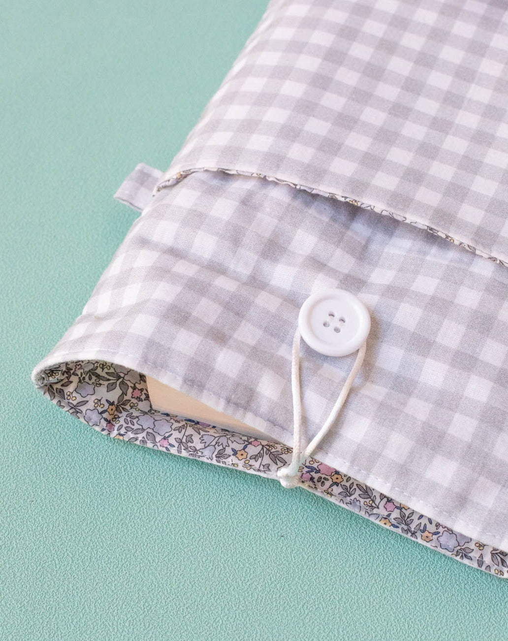 Funda protectora para Libro Gris