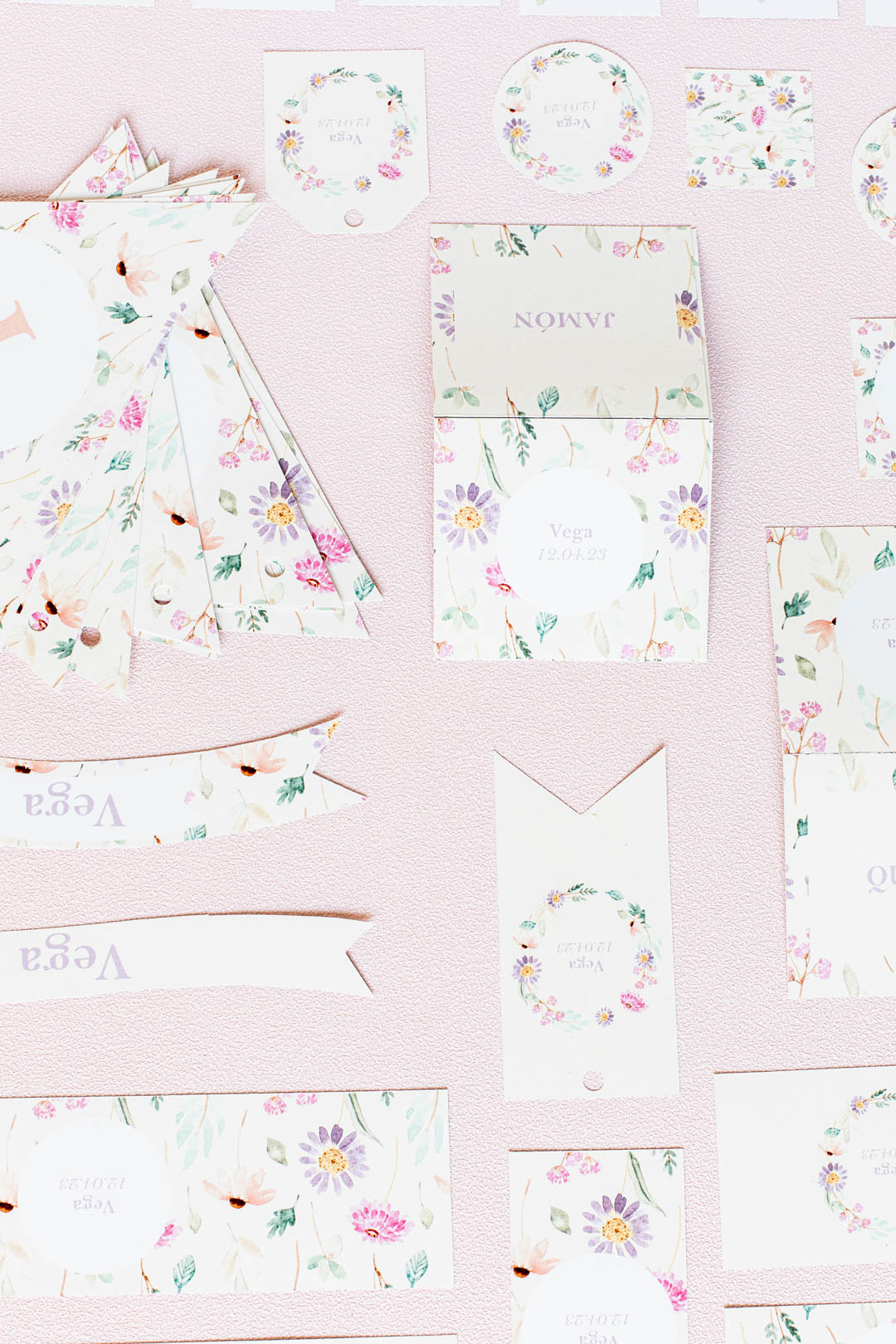 Pack papelería Comunión Personalizado Flores (descargable)