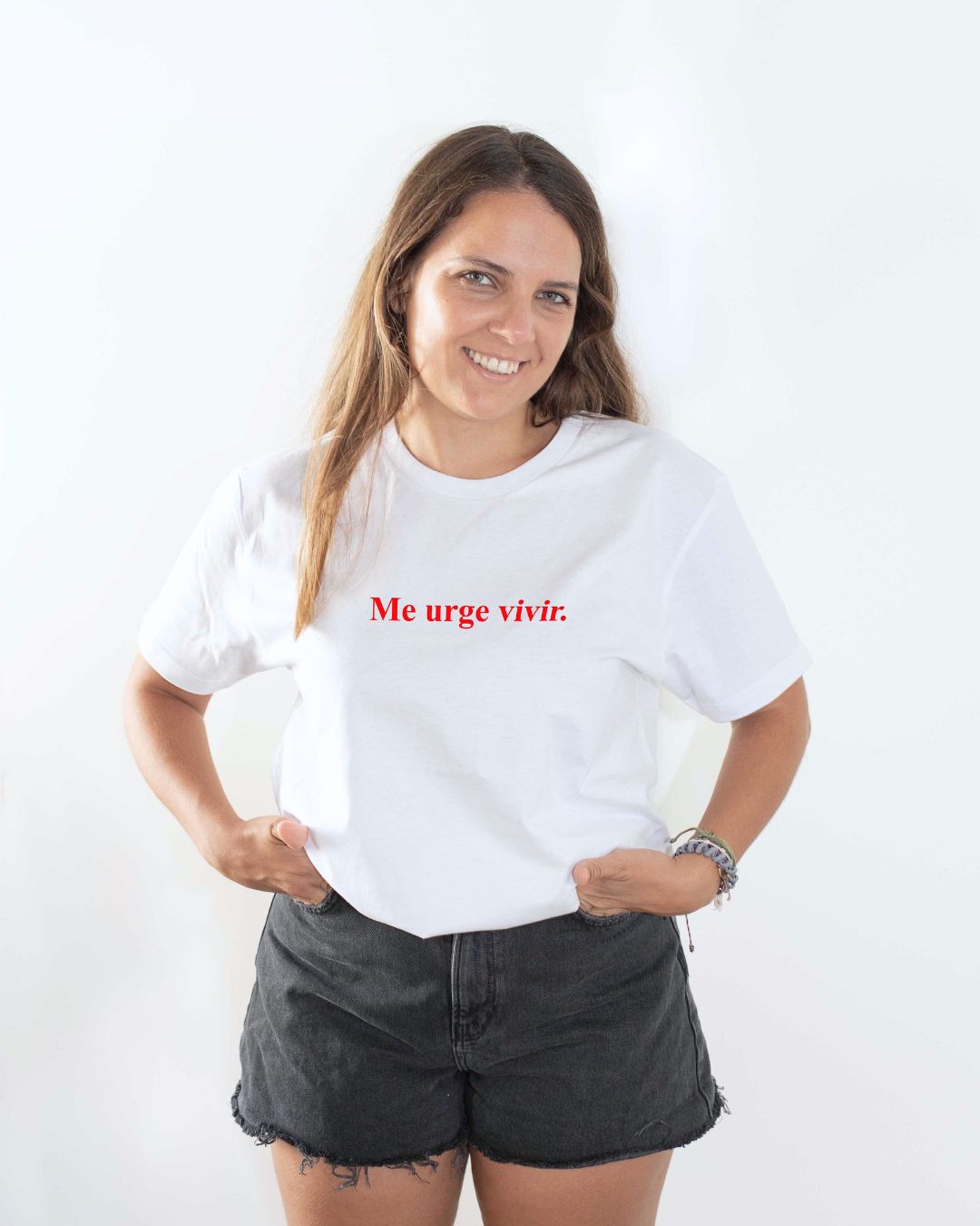CAMISETA ME URGE VIVIR