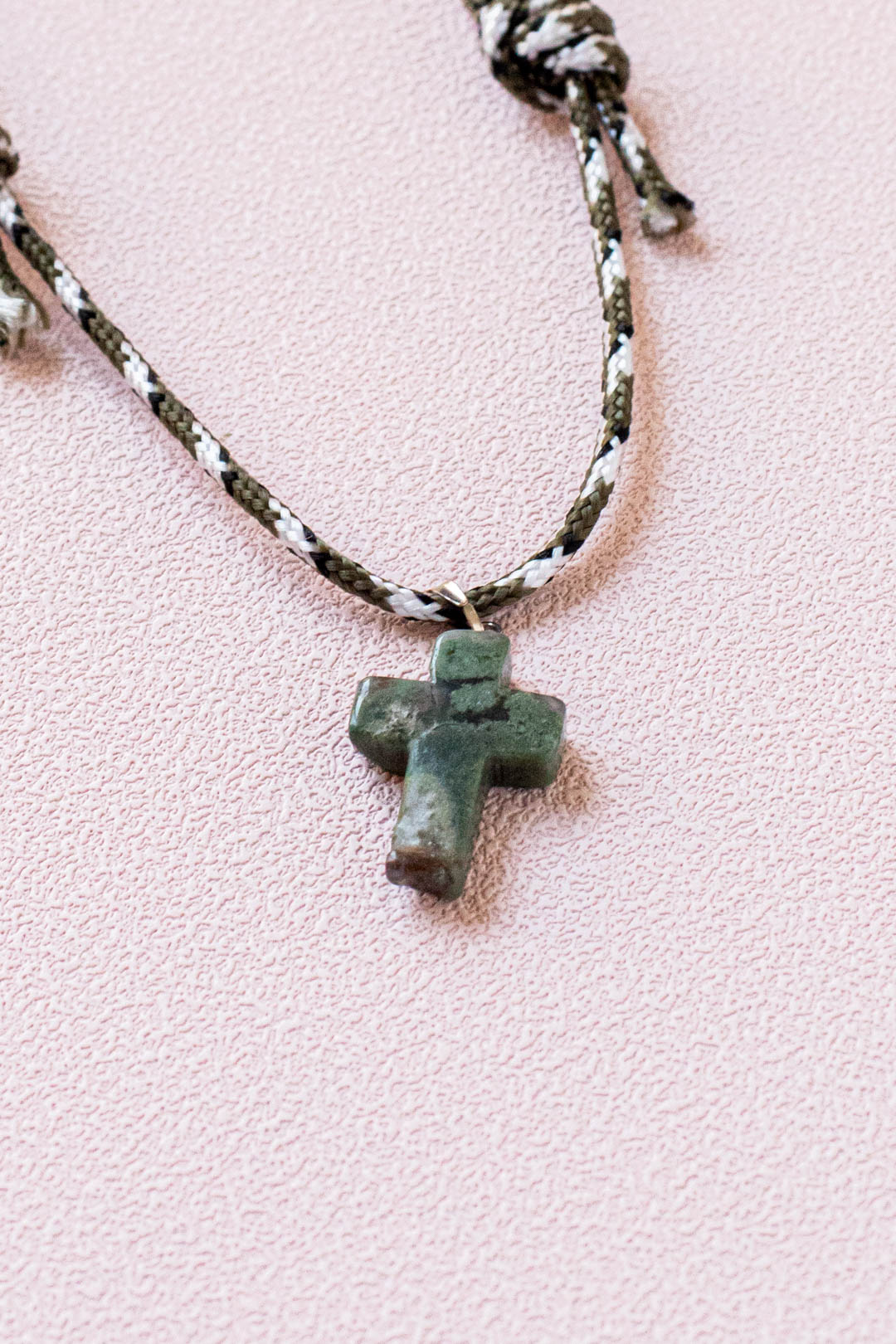 Colgante Cruz Piedra